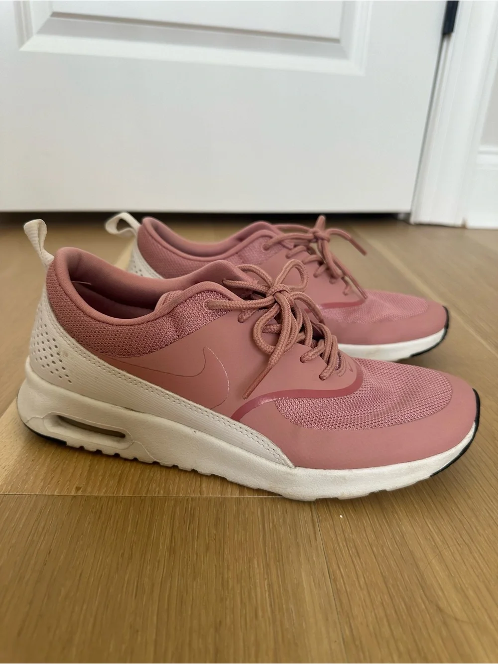 Nike The Air Max Thea Mauve Pink White Womens Size 7 Sneaker Tennis Shoes Gym